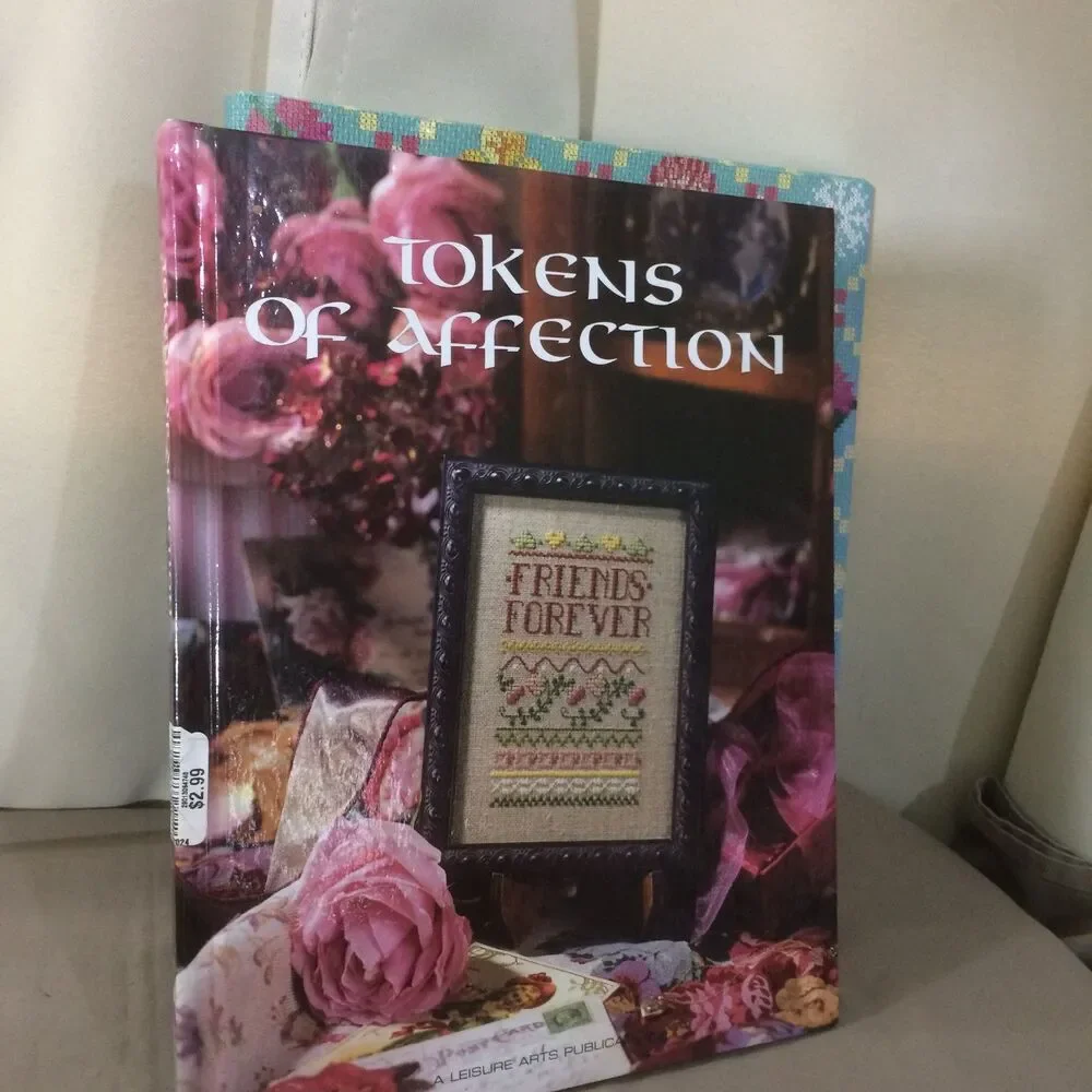 Lot 2 Vintage Cross Stitch Pattern Books Leisure Arts Vanessa-Ann Collection